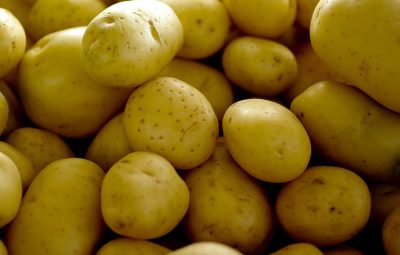 batata 400x255 - Alta no preço da batata e cebola pode deixar a ceia de Natal mais cara