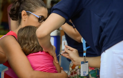 vacinacao 400x255 - Brasil deixa lista dos 20 países com mais crianças não vacinadas