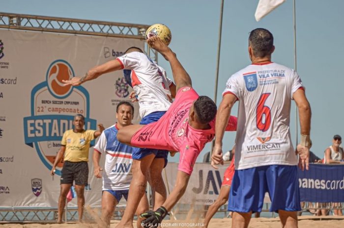 Estadual de beach soccer masculino e feminino começa neste sábado (10), em Vitória