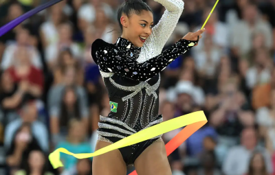 barbara domingos ginastica ritimica olimpiada de paris 400x255 - Ginástica rítmica: Bárbara Domingos põe Brasil em 1ª final individual