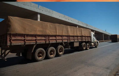 caminhao 400x255 - São Paulo, Rio e Minas concentram maiores volumes de roubos de cargas