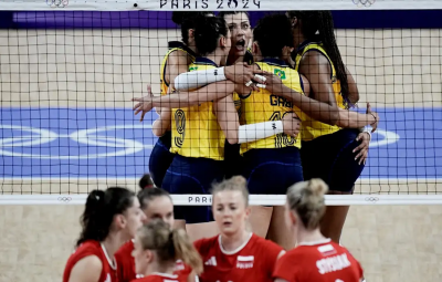 selecao feminina de volei 400x255 - Brasil bate Polônia para garantir melhor campanha do vôlei na 1ª fase