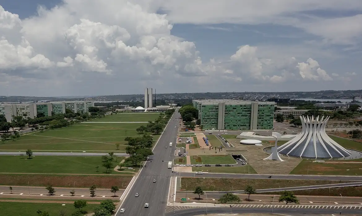 Regime de trabalho de terceirizados em órgãos federais é flexibilizado